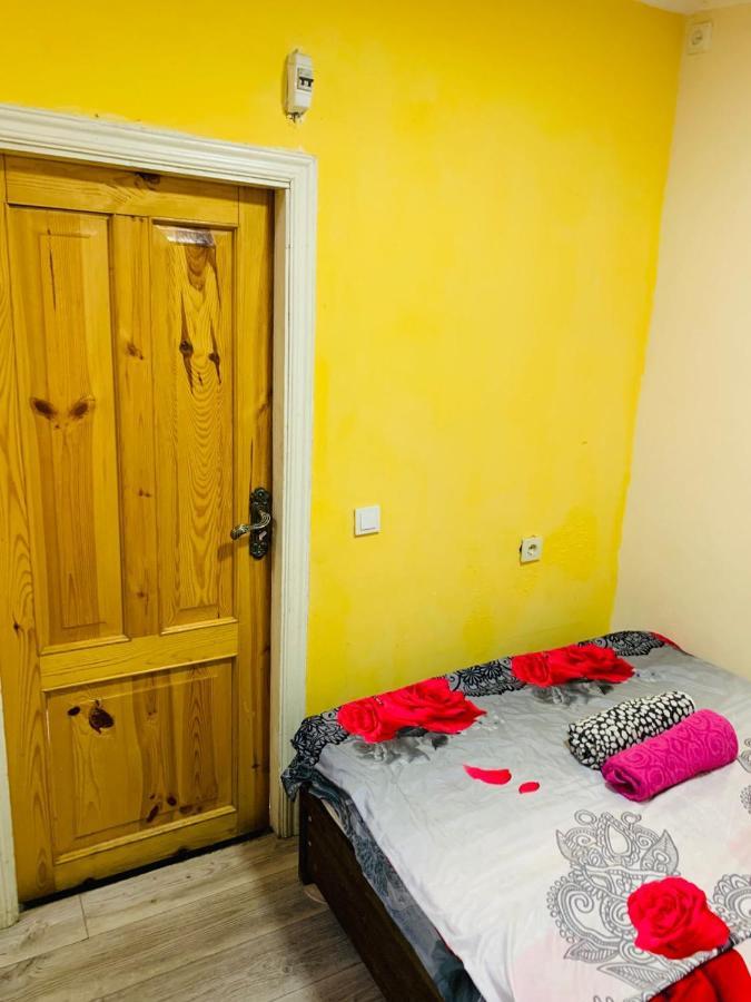 Home Stay Georgia 트빌리시 외부 사진